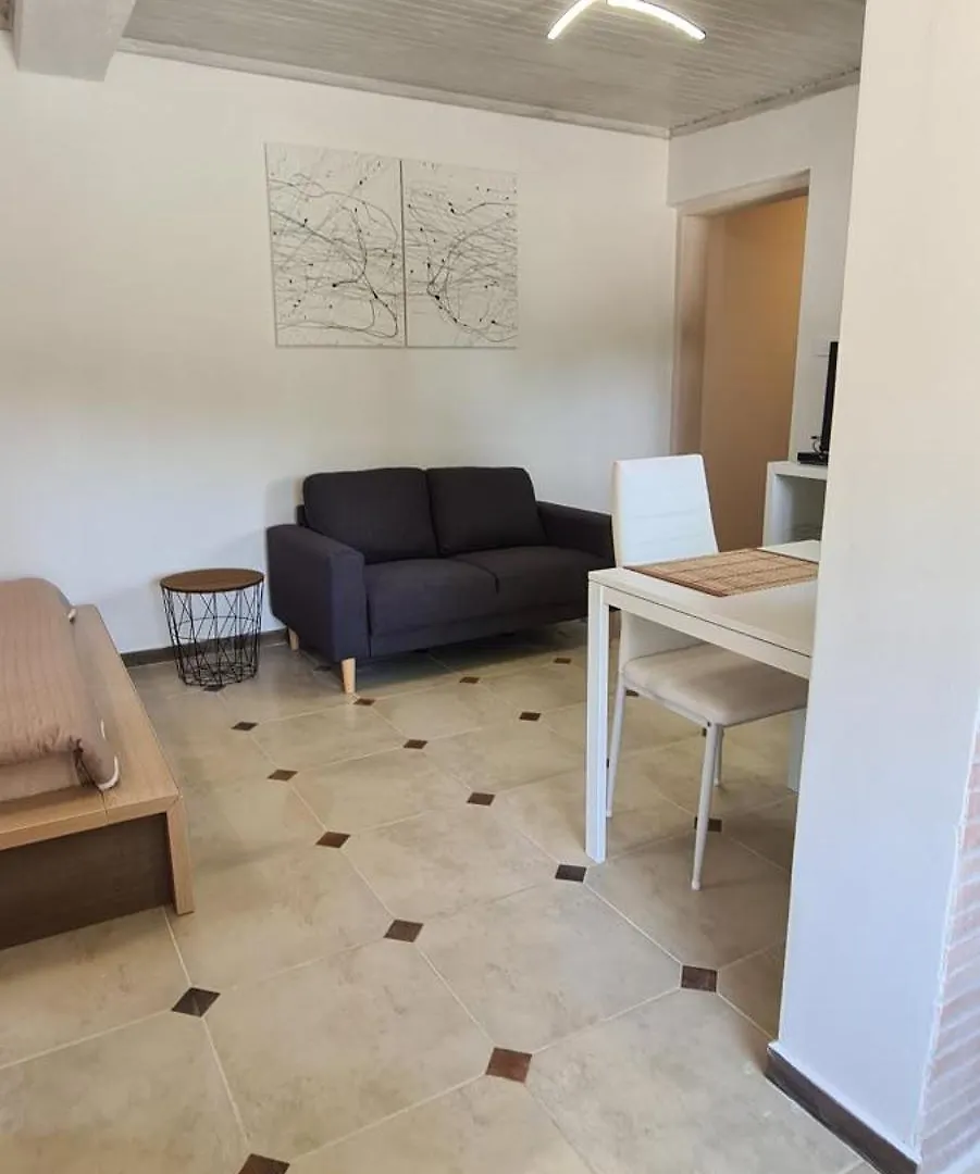 Apartment Studio Apartman Alen Pula