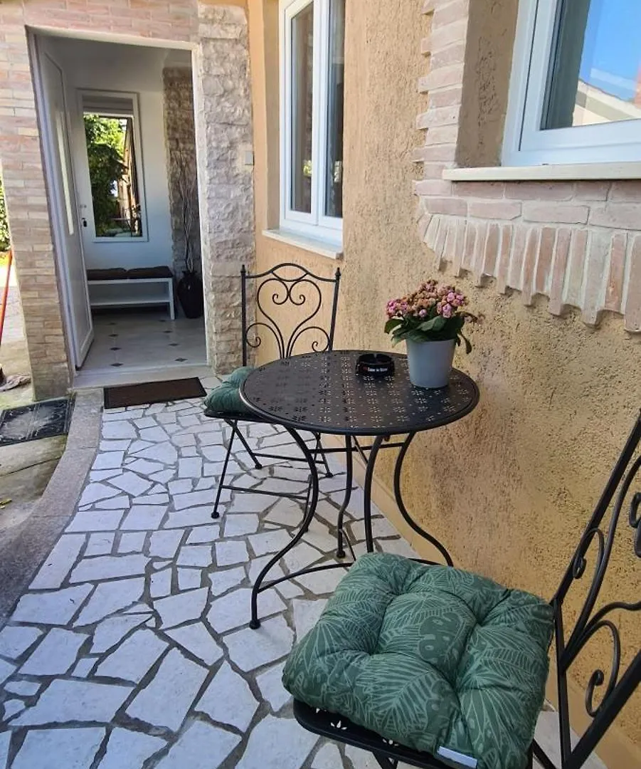 Studio Apartman Alen Pula Apartment