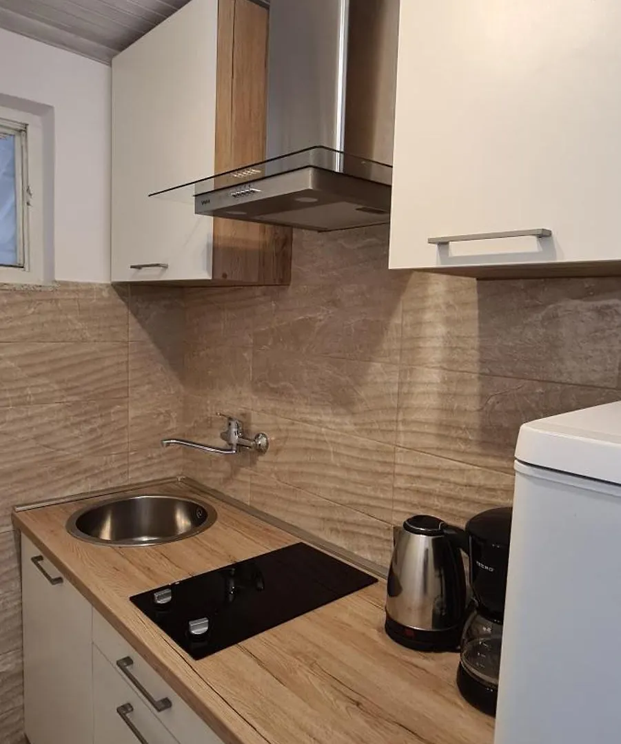 Apartment Studio Apartman Alen Pula